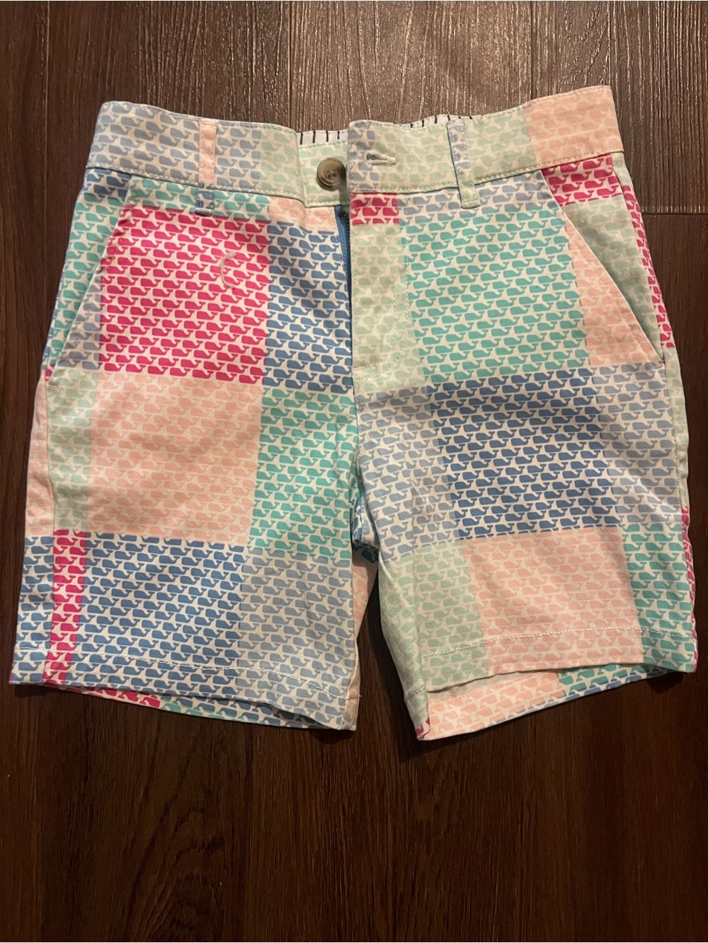Vineyard Vines Pastel Patchwork Whale-Print Shorts